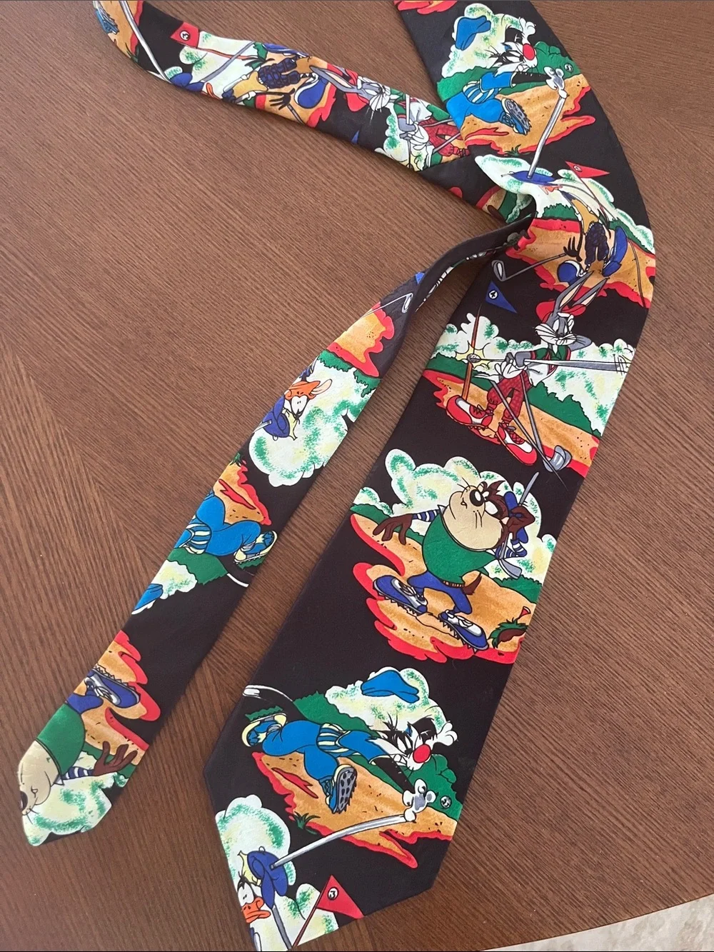 Vintage Looney Tunes Golf Mania Novelty Tie 1993